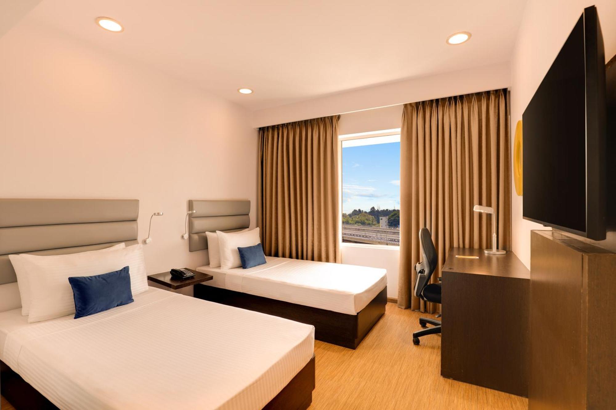 Keys Select By Lemon Tree Hotels, Hosur Road, Bengaluru Buitenkant foto